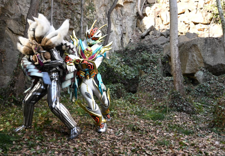 假面骑士歌查德第29话官方预告 白金歌查德大战九尾狐马尔甘_腾讯新闻