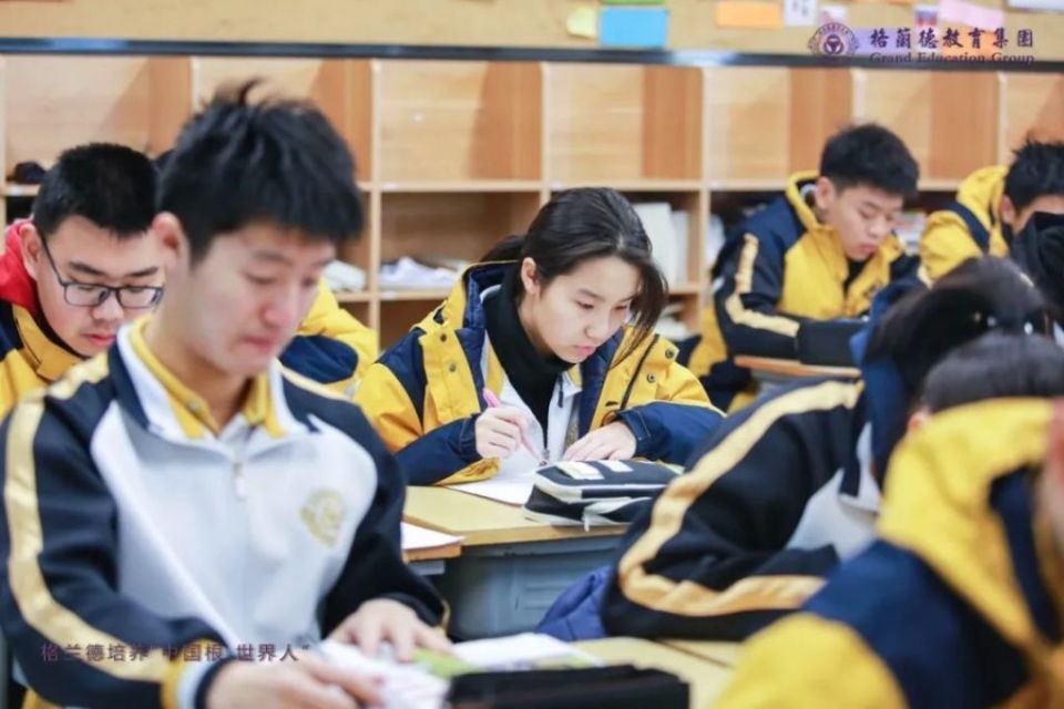 格兰德中学打造多元升学路径,名师执教个性化培养