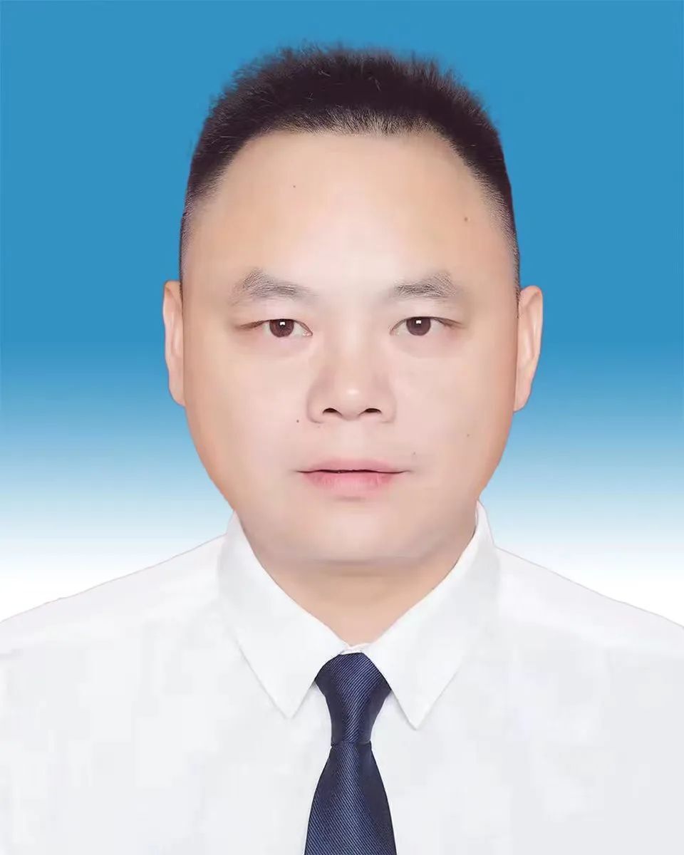 决定任命:接受樊雪刚辞去修水县第十七届人民代表大