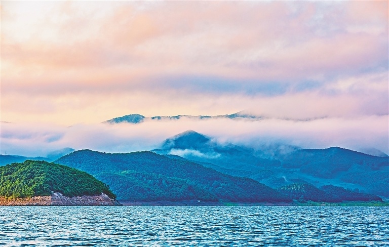 秀美风光莲花湖