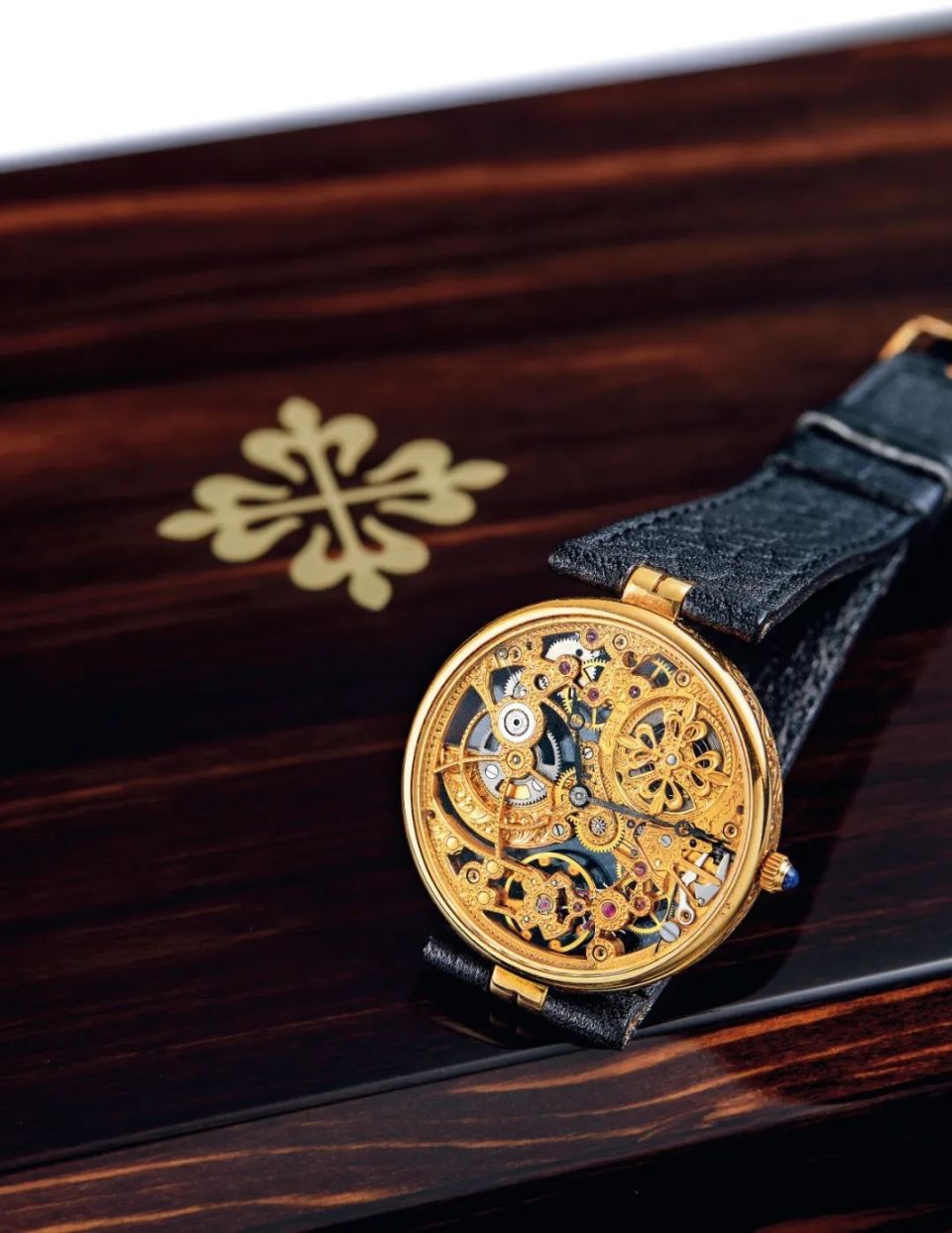 北京保利拍卖丨传承与创新的交响曲:百达翡丽