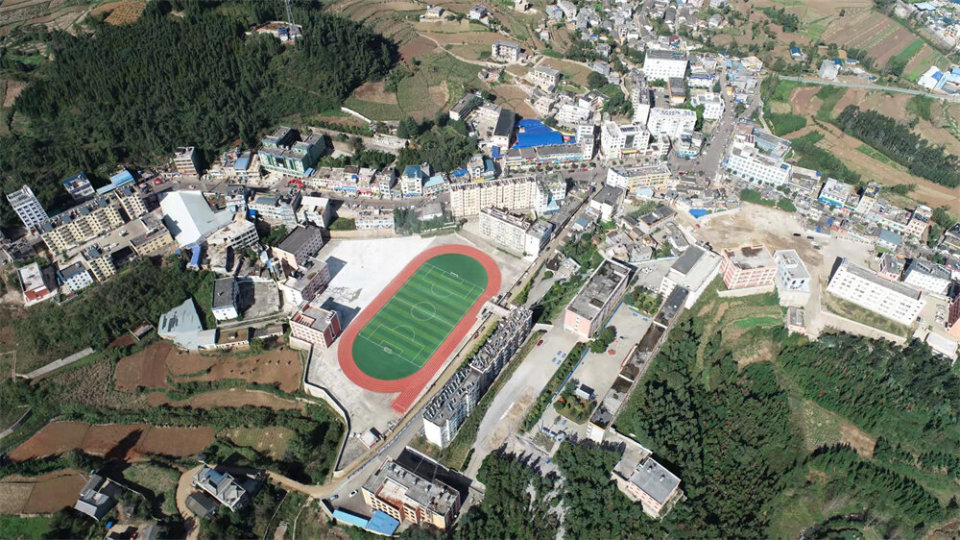 众人拾柴火焰高——富源县竹园镇探索实践"编外校长""名誉校长"制度