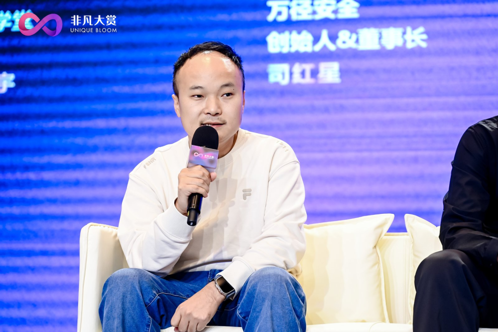 开发者必看：从 0 到 90 分容易，为何 99% 的 AI 应用死在了上线前？ · 原文图片 2