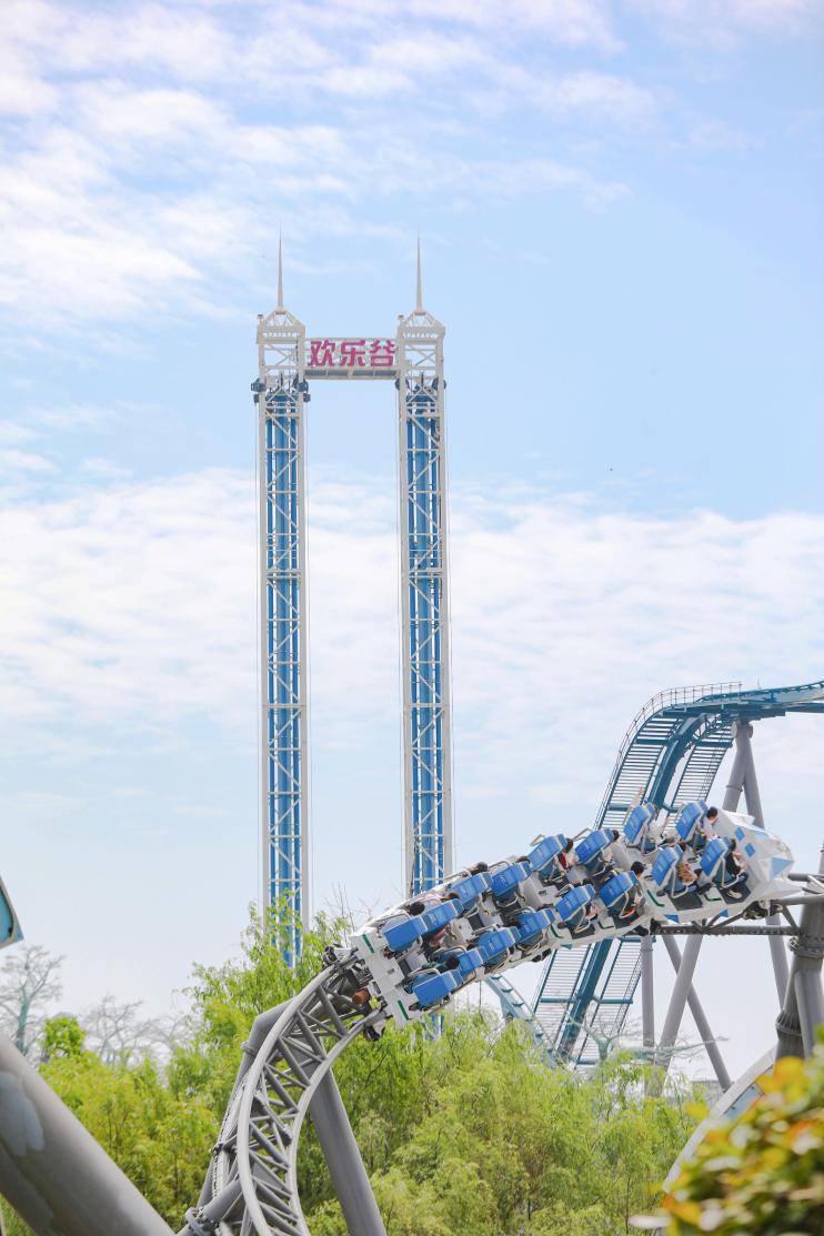 嗨玩江苏 |"五一"趣乐园撒欢  南京欢乐谷假期玩法多