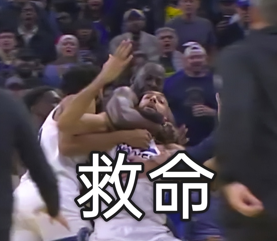 多少矛盾,在比赛刚开始时,双方就爆发出这样的冲突,格林确实太鲁莽了