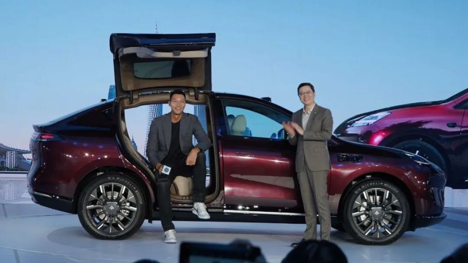 主打一个"易建联的首选"  昊铂ht售21.39-32.99万