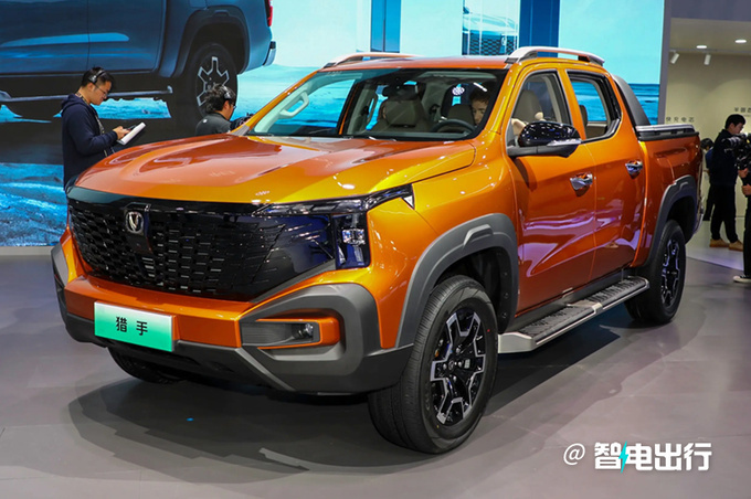 长安硬派越野车13.99万起售!2.0t增程动力,能干过长城吗?_腾讯新闻