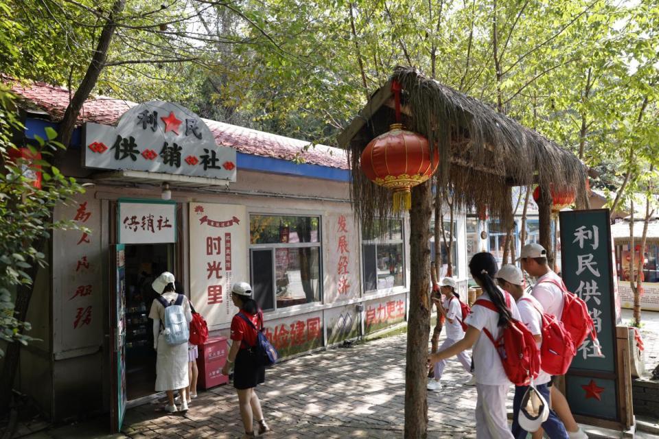 长春莲花岛影视休闲文化园:沉浸式体验 让游客变演员