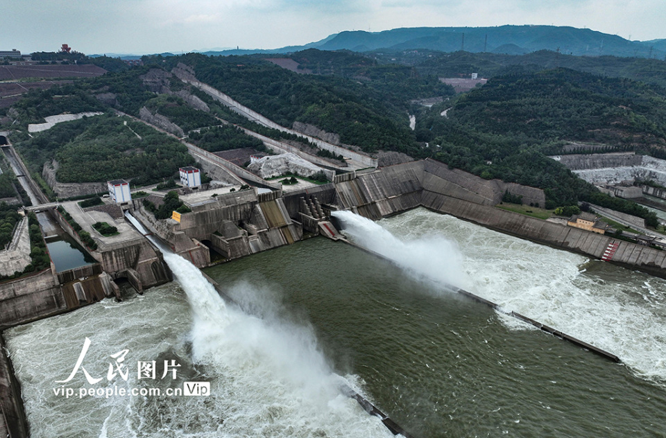 河南济源:小浪底防洪控泄
