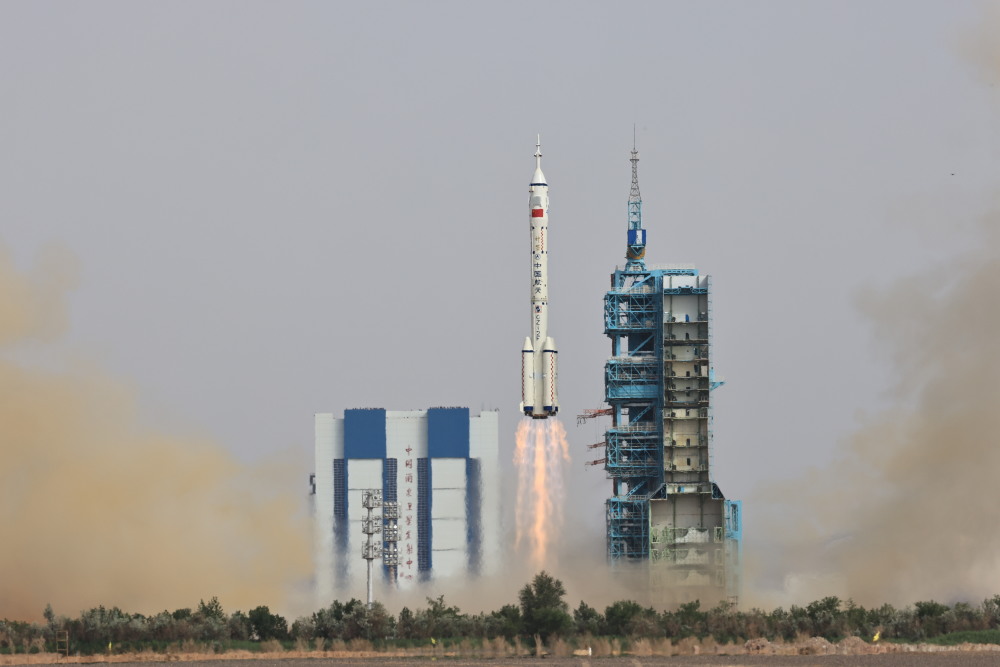 图文互动1神舟十六号载人飞船发射取得圆满成功中国空间站全面建成后