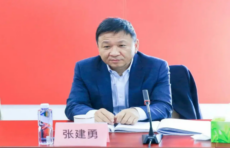 2013-2014年,张建勇兼任北汽国际发展有限公司