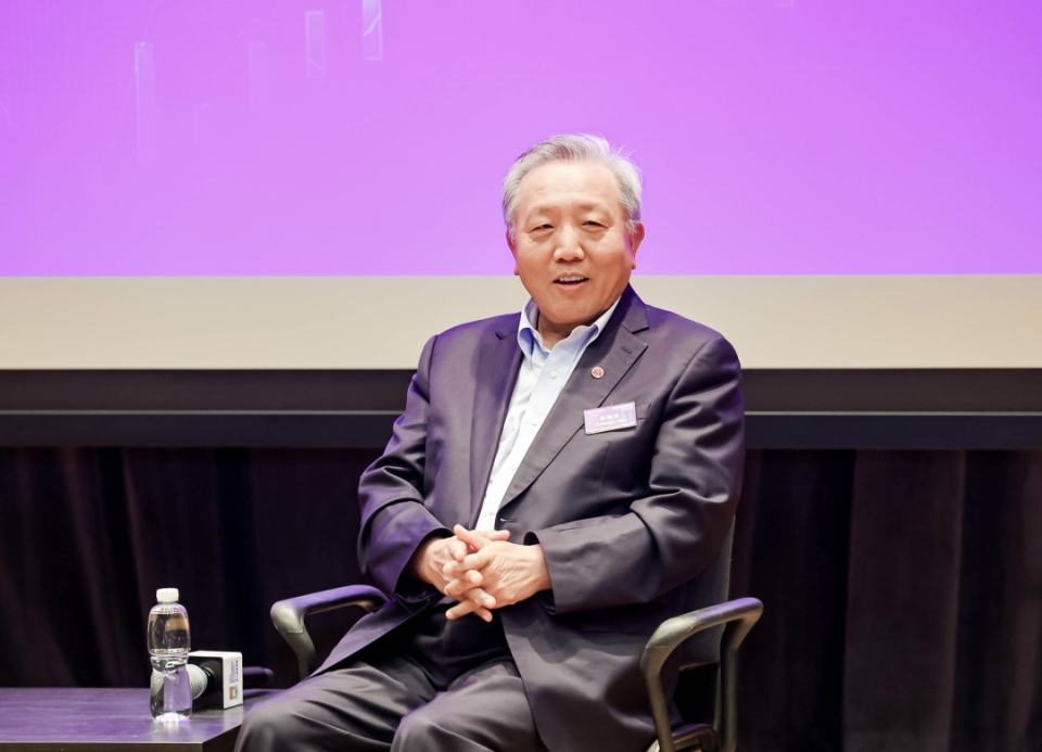 吴晓求:法治的力量与制度的作用