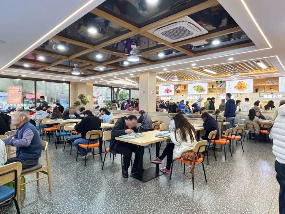 虹口这些新开的"饭堂"怎么样?记者实探_腾讯新闻