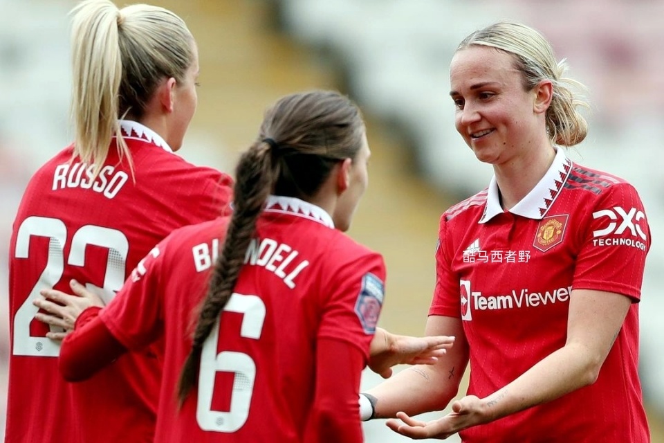 英女超联赛进入尾声阶段解析热刺女足球员的特点和未来之二