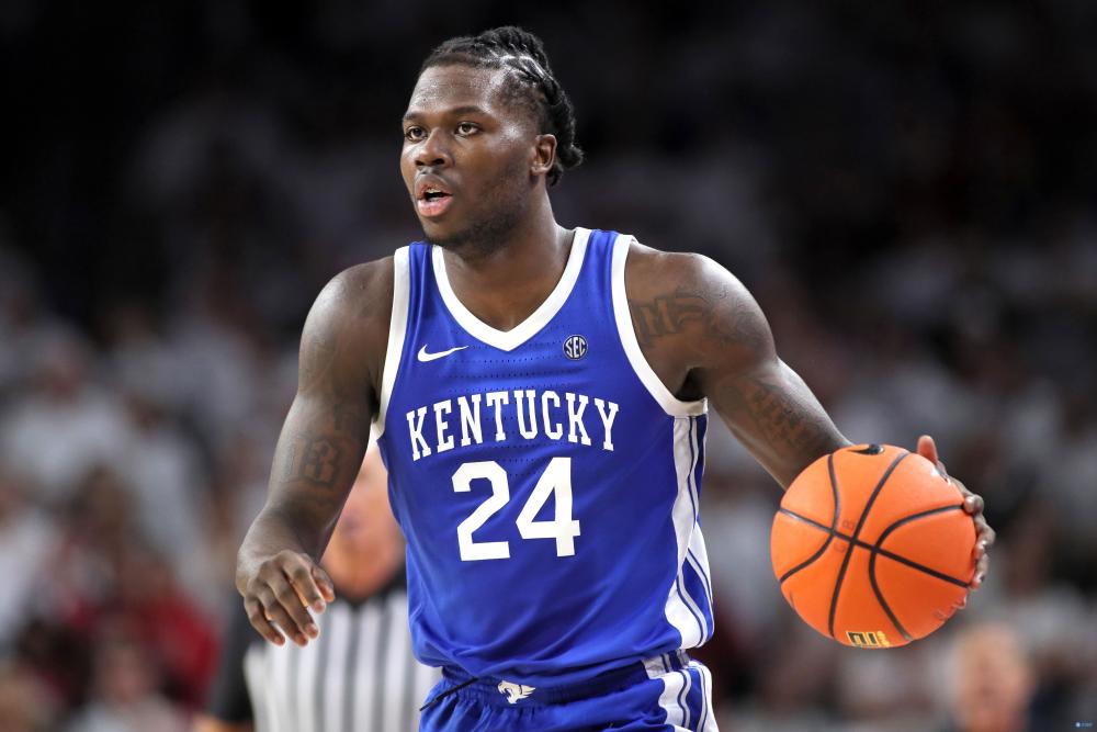 shams雄鹿和58号秀克里斯利文斯顿签下4年770万的新秀合同