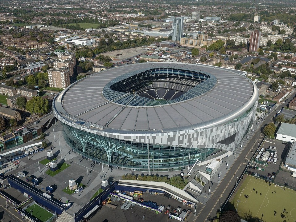 ta:17家英超球队票价上涨,这种"美国模式"是对忠诚的征税_腾讯新闻