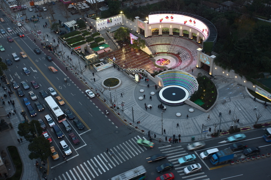 上海静安寺广场焕新启用,"八瓣妙莲,亦静亦闹",成为新的文化商业空间