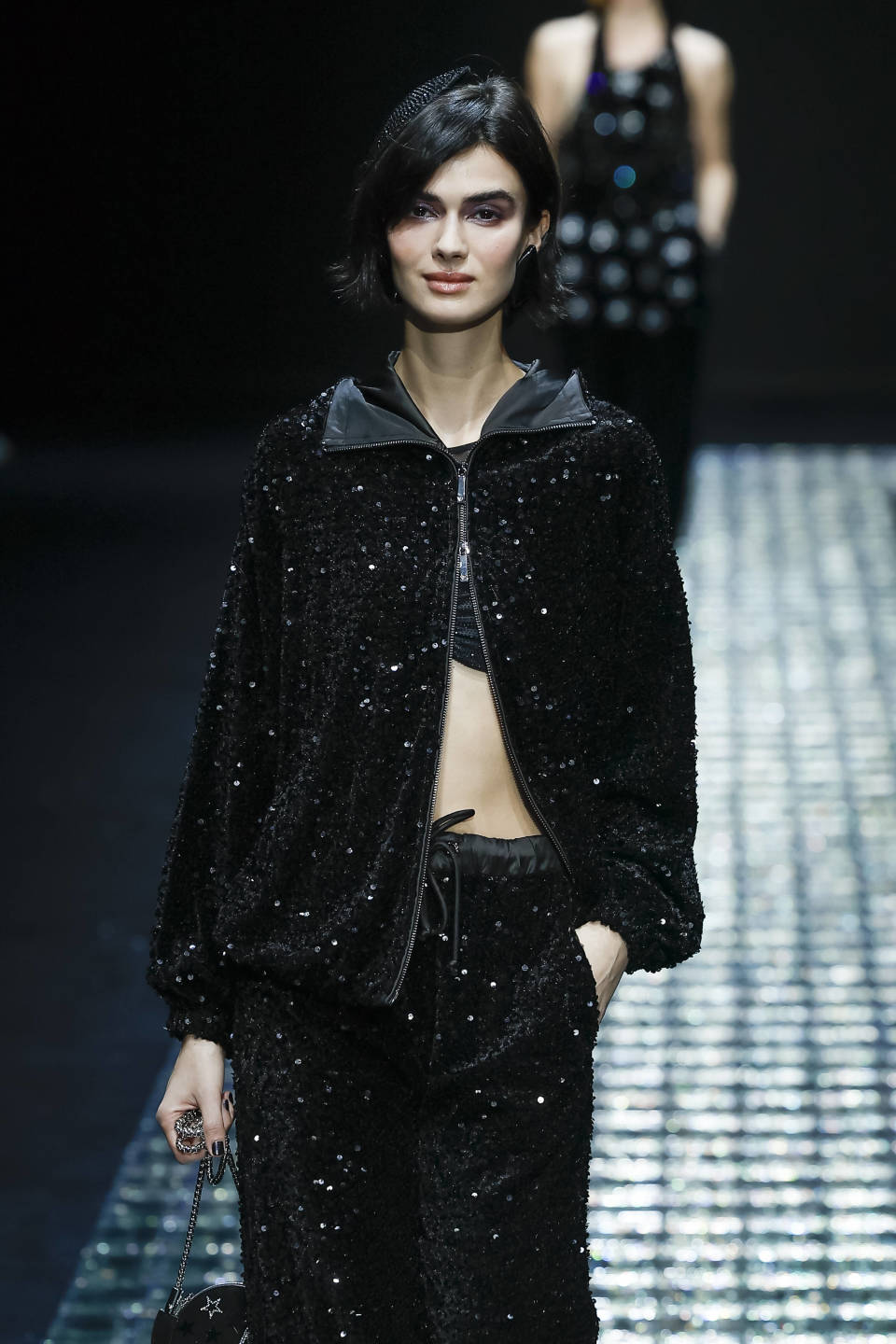 米兰时装周——安普里奥·阿玛尼品牌时装秀(2)_腾讯新闻