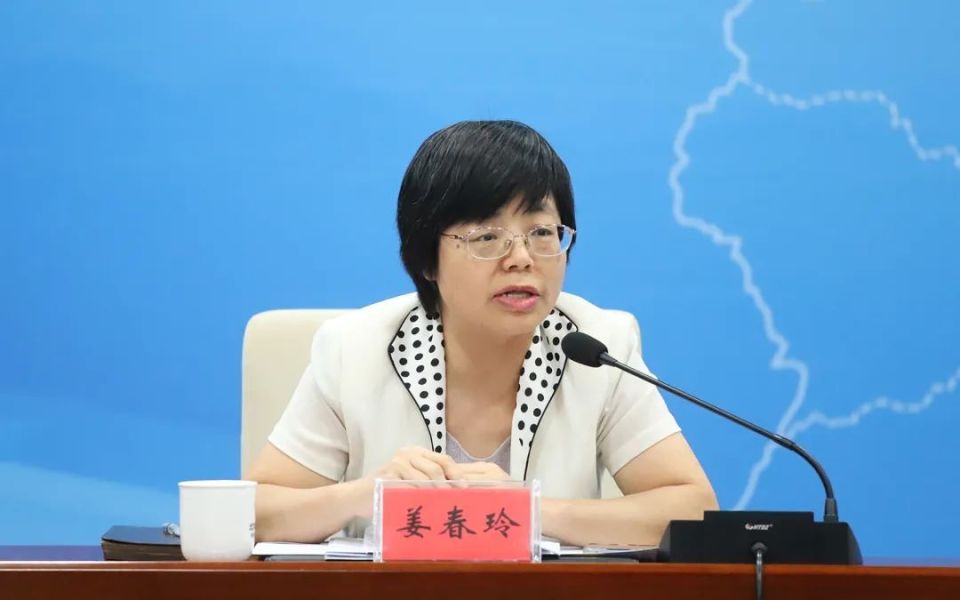 "研讨会上,北京市高级人民法院民一庭(环境资源审判庭)负责人姜春玲对