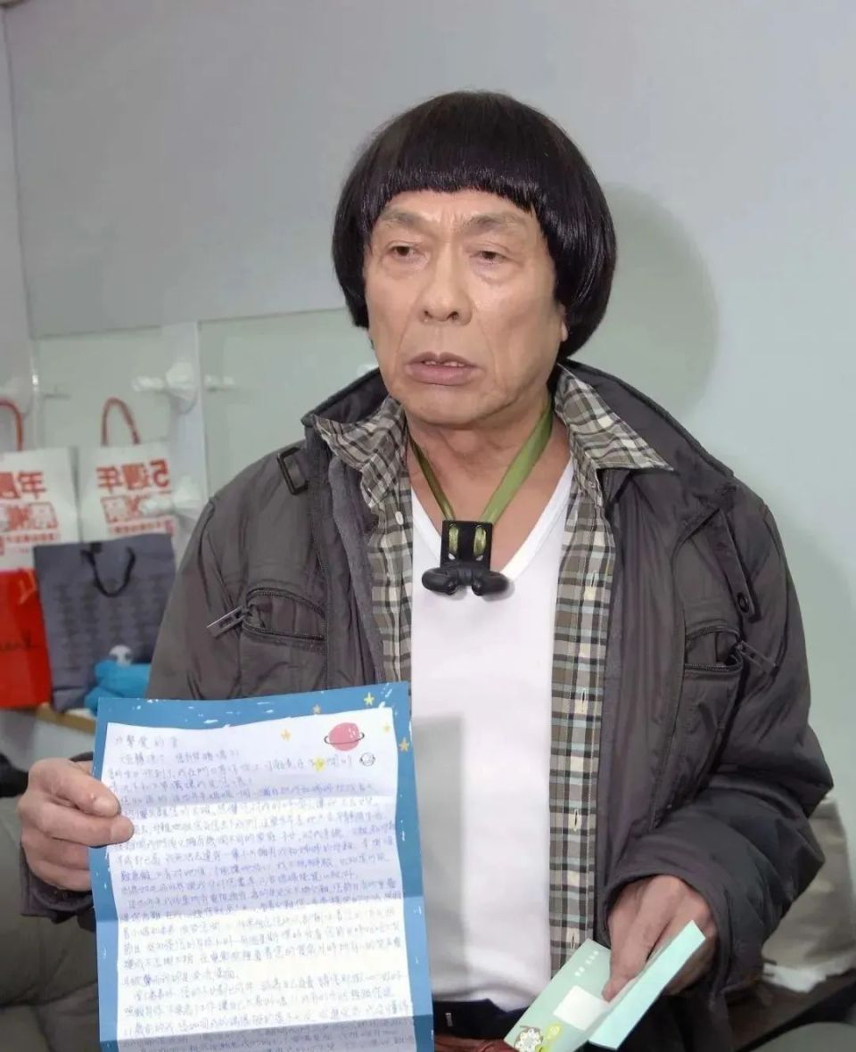 她会在猪哥亮的生日为他
