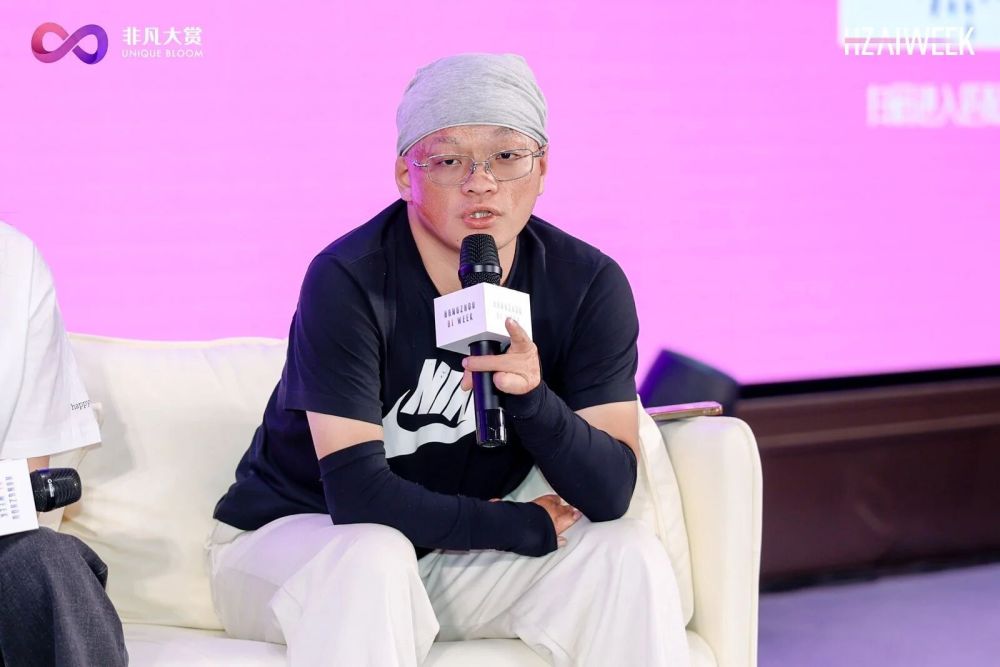 AI跑通变现的真相：当所有人都在卖鱼竿，你该卖什么？ · 原文图片 3