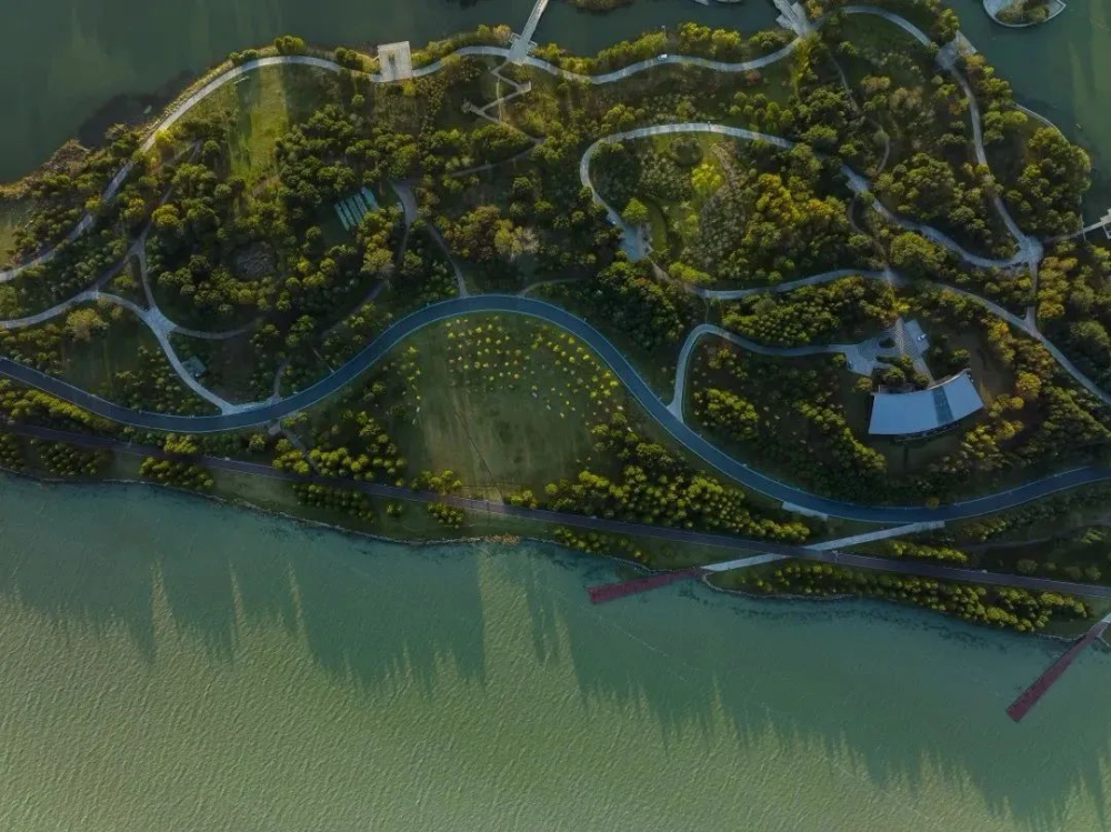 “浩渺东太湖 度假新天地”——吴江东太湖生态旅游度假区简介_腾讯新闻