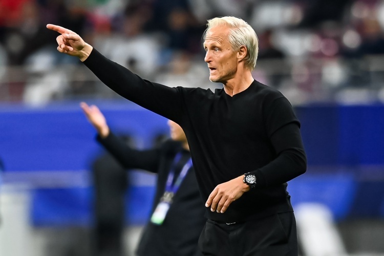 玉昆新帅安德森:希望能帮助球队跻身中国最顶级足球俱乐部阵营