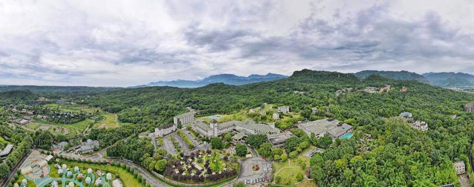 四川绵阳安州区:创新"景区 农户"模式 让群众在家门口吃上"旅游饭"