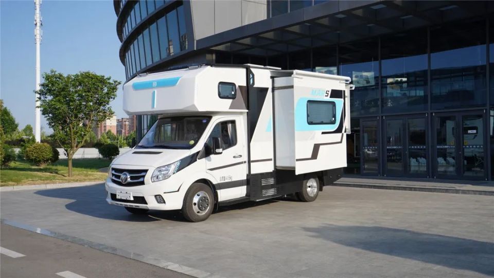 大驰火星蛮牛双拓展房车发布,房车中的小米,行业里的卷王