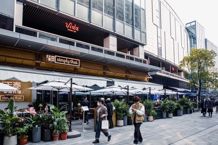 杭州推出商业外摆新政如何既有烟火气又不扰民