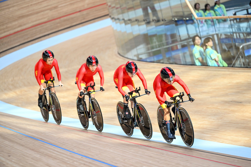 场地自行车——女子团体追逐赛决赛赛况_腾讯新闻