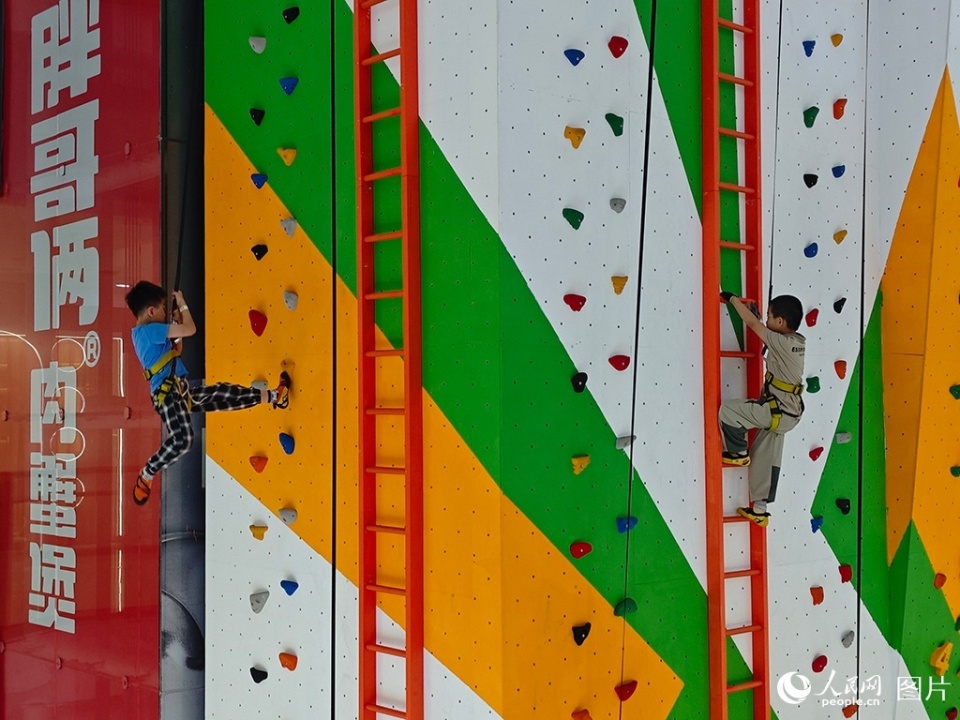 多彩"六一" 快乐童年