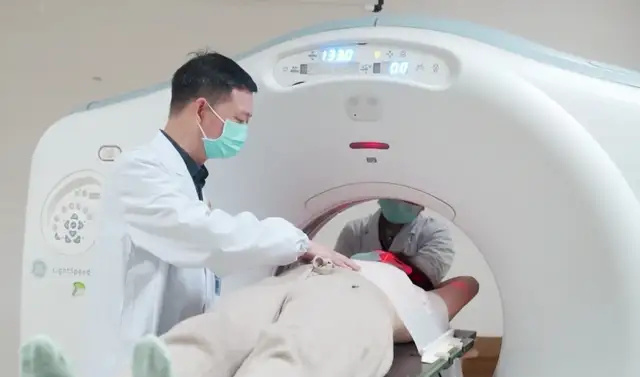 放疗和化疗有什么不同?这5大区别,大家越早知道越好