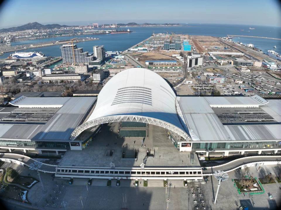 烟台站风雨棚改造完成 即将投入使用