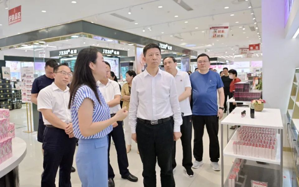 王洪斌带队在海南开展招商考察活动(更多)_腾讯新闻