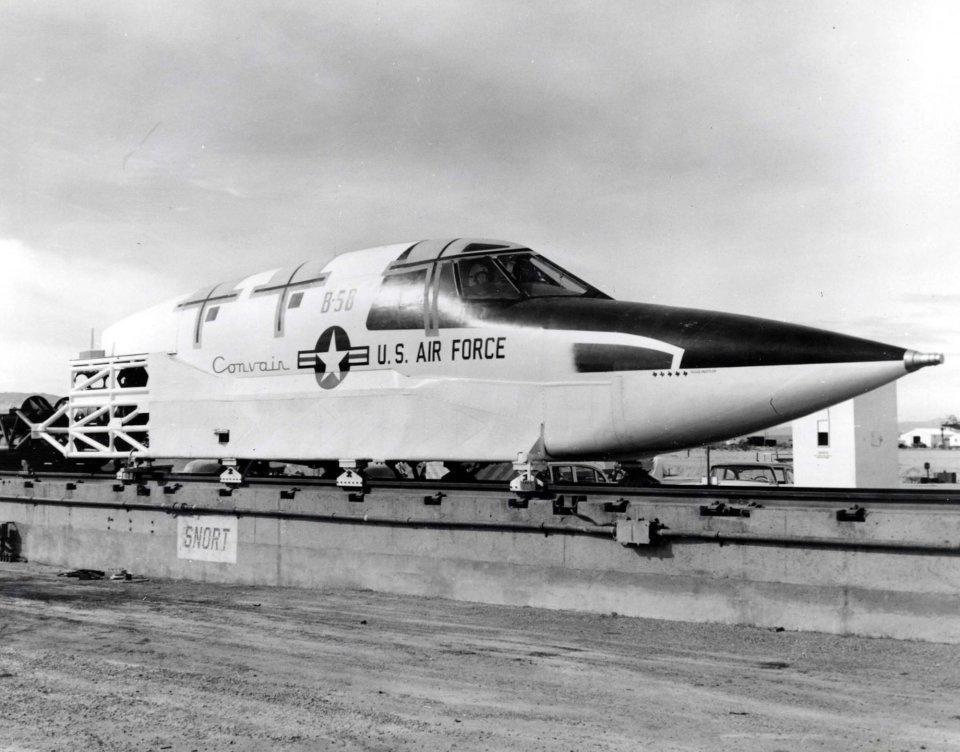 b-58 超音速战略轰炸机_腾讯新闻