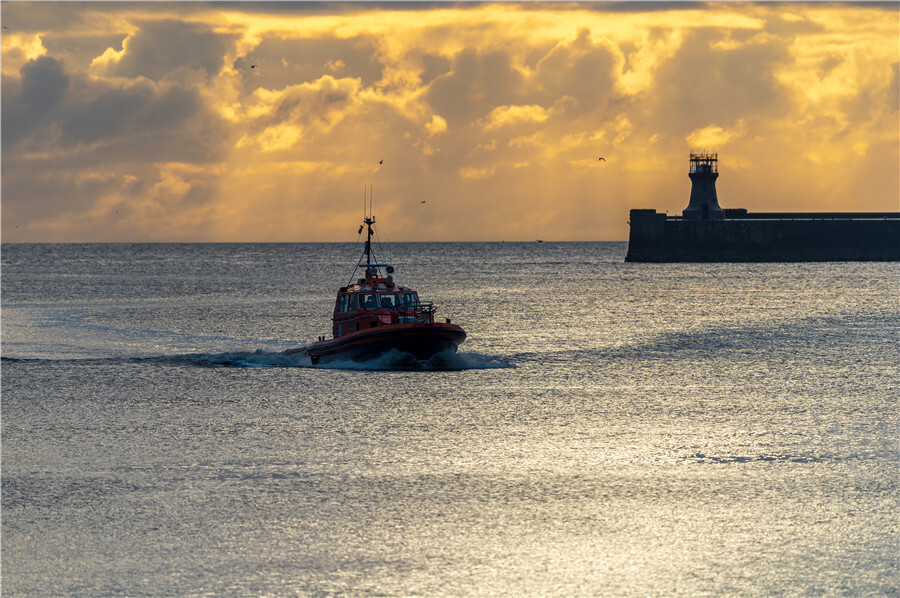 英国英格兰日出景色如画