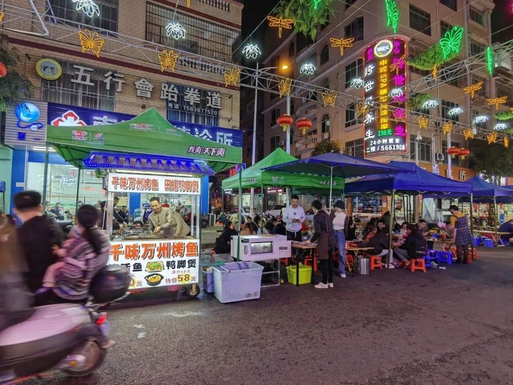 赶不上淄博烧烤？快来尝尝良庆美食！(淄博良乡小区)