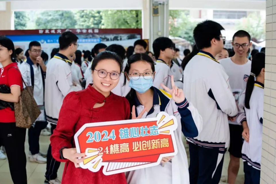 披星戴月的拼搏为青春年少的梦想南海桂城华附中学考点艺考生突发头晕