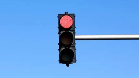 好奇:写一首歌叫《我要迪士尼(diss你)》,会被迪士尼法务告吗?