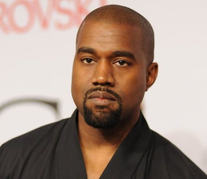 今日欧美圈:boygenius新专英榜夺魁,drake无预警发行新单