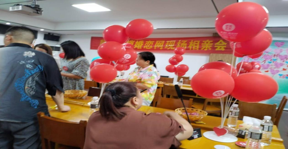 浏阳市普迹镇新府村:"喜婆说媒"为爱找个理想的家相亲会邻里节活动