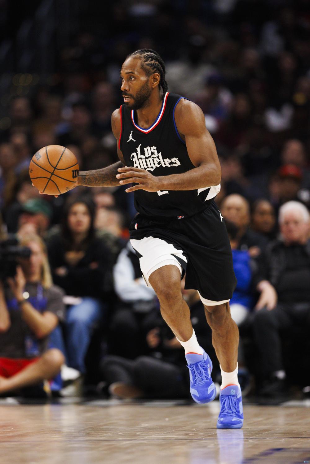 mvp榜:恩比德继续领跑&浓眉第八 莱昂纳德进前十&詹欧提名