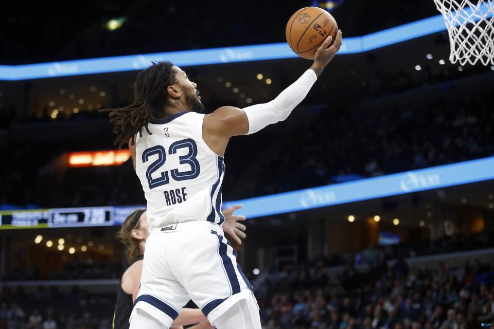 队记:罗斯已经开始恢复5v5训练 球队希望他在未来三场中复出_腾讯新闻