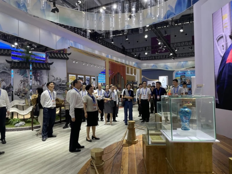 中国(海南)南海博物馆文创产品亮相第二十届深圳文博会