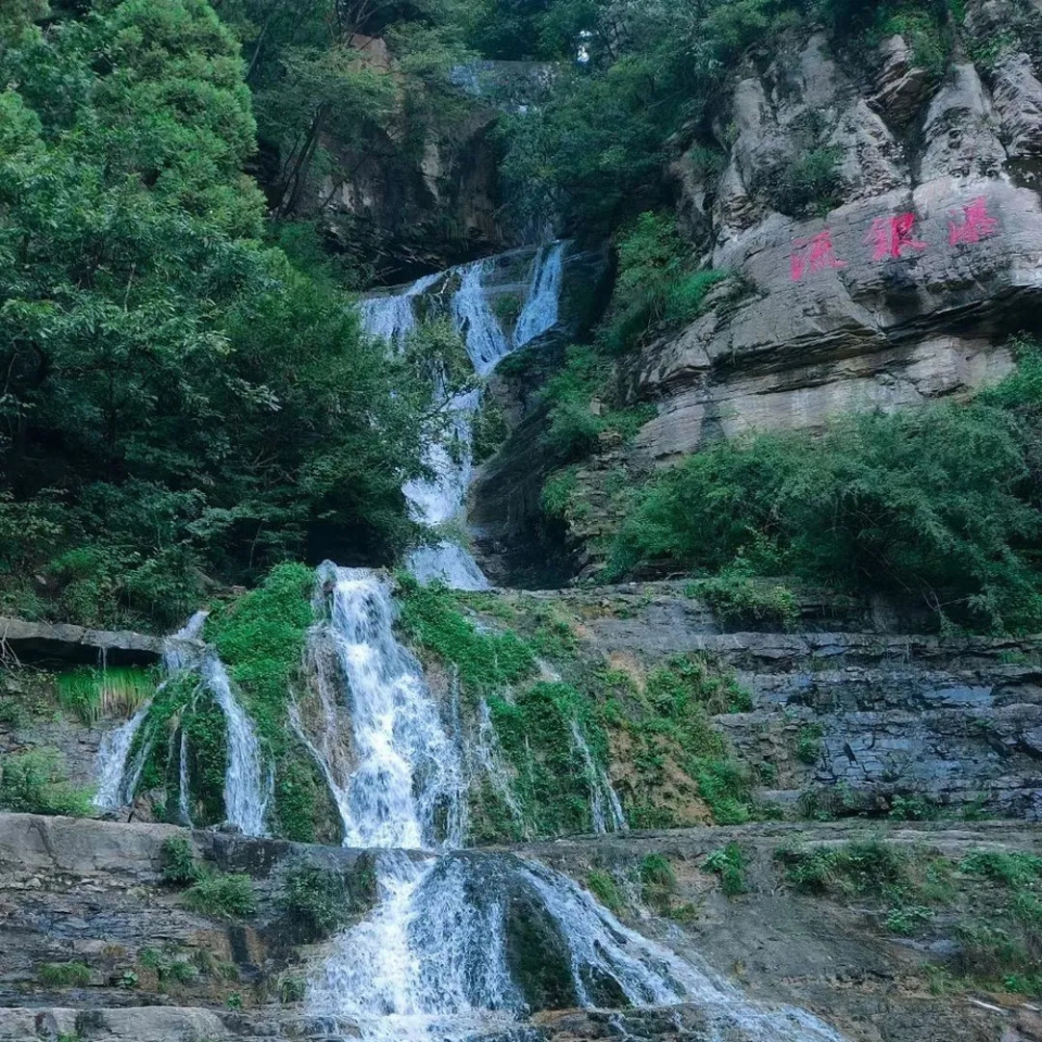 山西省晋城阳城县:在蟒河,开启初夏美好时光!