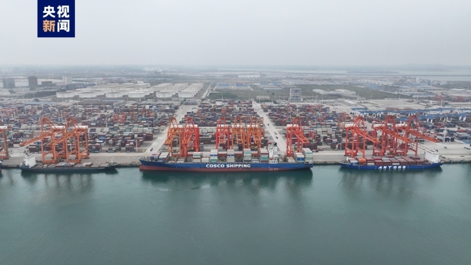 迎开门红北部湾港一季度集装箱吞吐量194万标箱