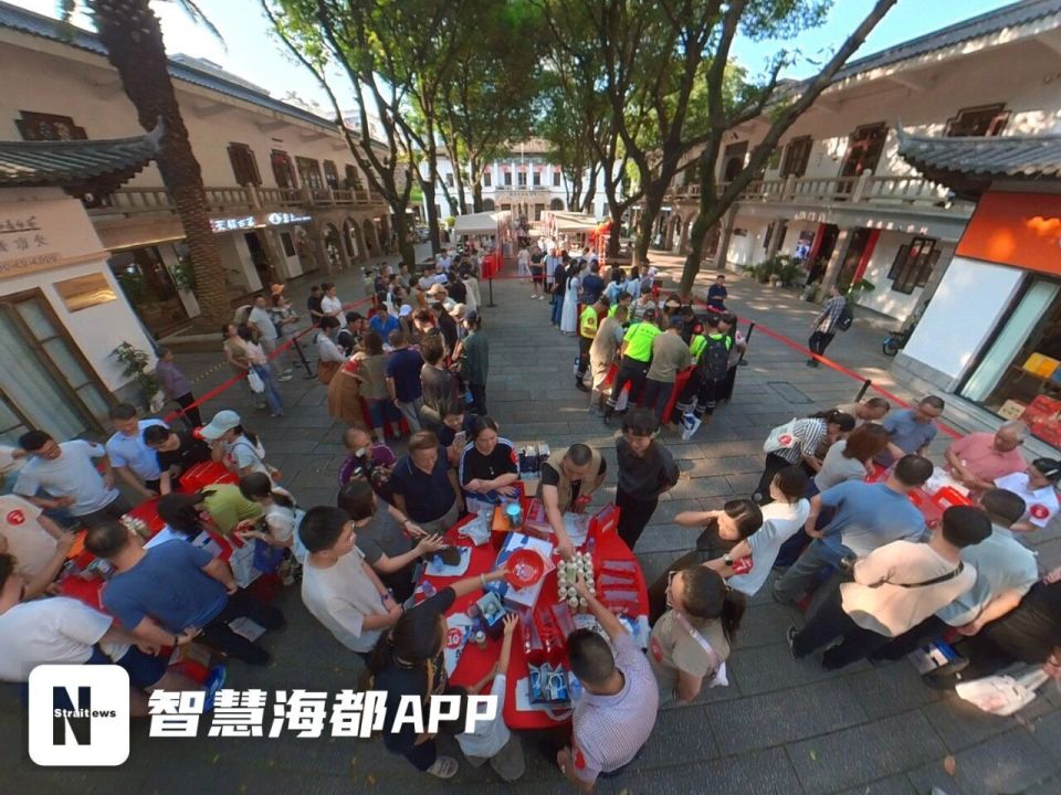 状元王中王诞生！他把汽车开回家！“榕主任邀您来博饼”线下专场沸腾了_腾讯新闻
