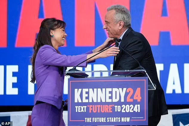 38岁华裔女律师成肯尼迪的副总统人选谷歌创始人前妻财力雄厚