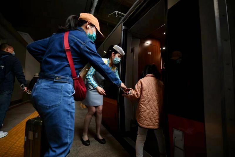 出发！京津冀首趟至香港西九龙高铁列车今日恢复开行风水书籍排行榜前十名有哪些2023已更新(知乎/哔哩哔哩)